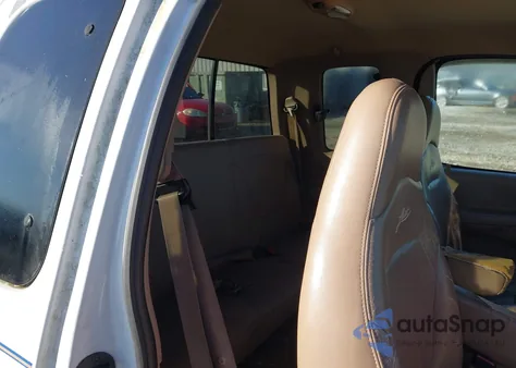 1998 Ford F-150 Lariat/Xl/Xlt from USA, damaged, VIN 1FTRX07L0WKA87236